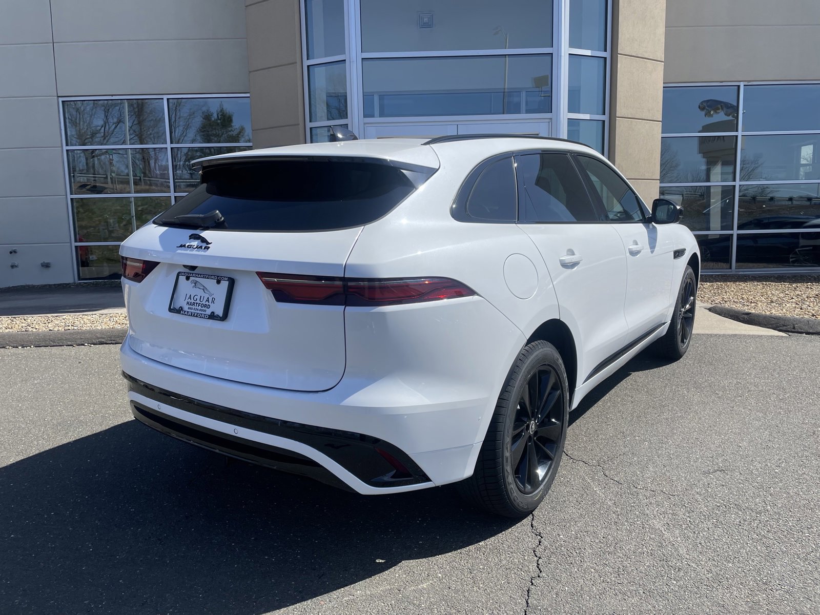 2025 Jaguar F-PACE P250 R-Dynamic S photo 2