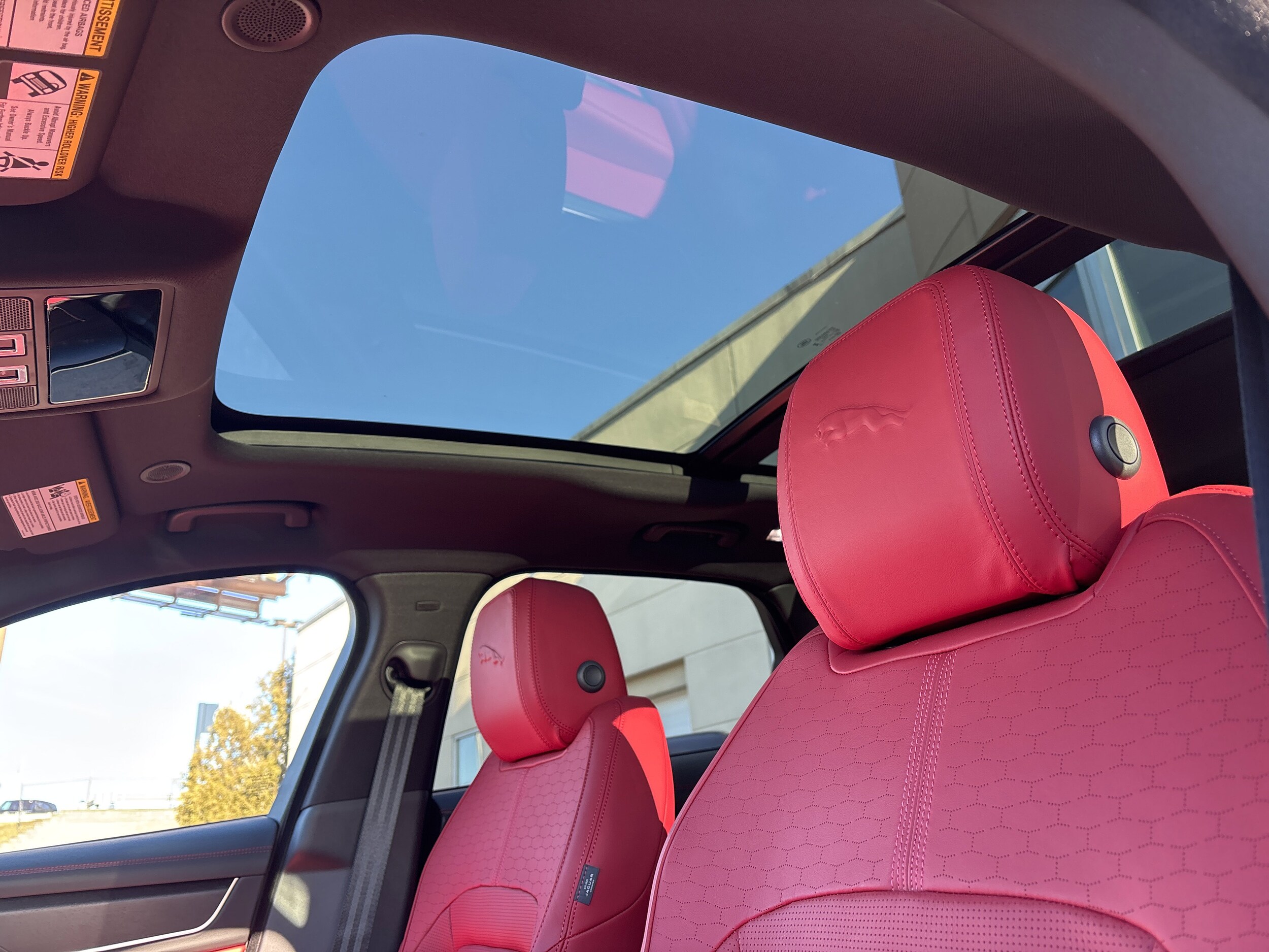 2026 Jaguar F-Pace R-Dynamic S - Photo 16