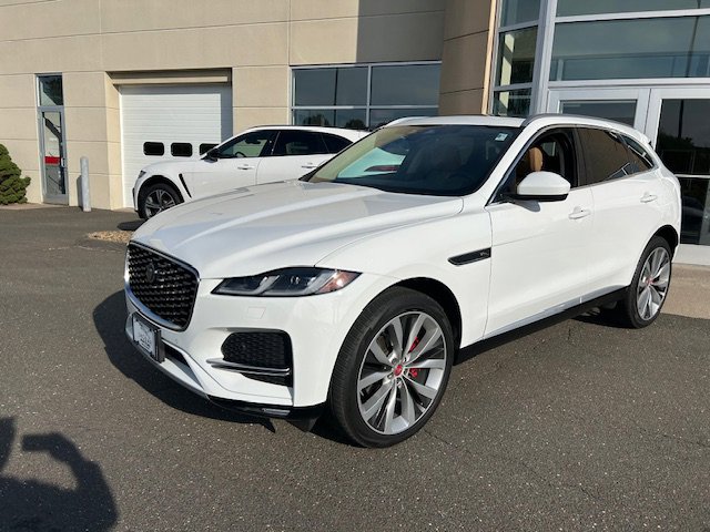 2022 Jaguar F-PACE P250 S photo 2