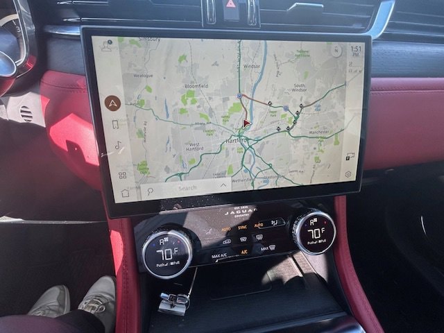 2023 Jaguar F-Pace R-Dynamic S - Photo 27