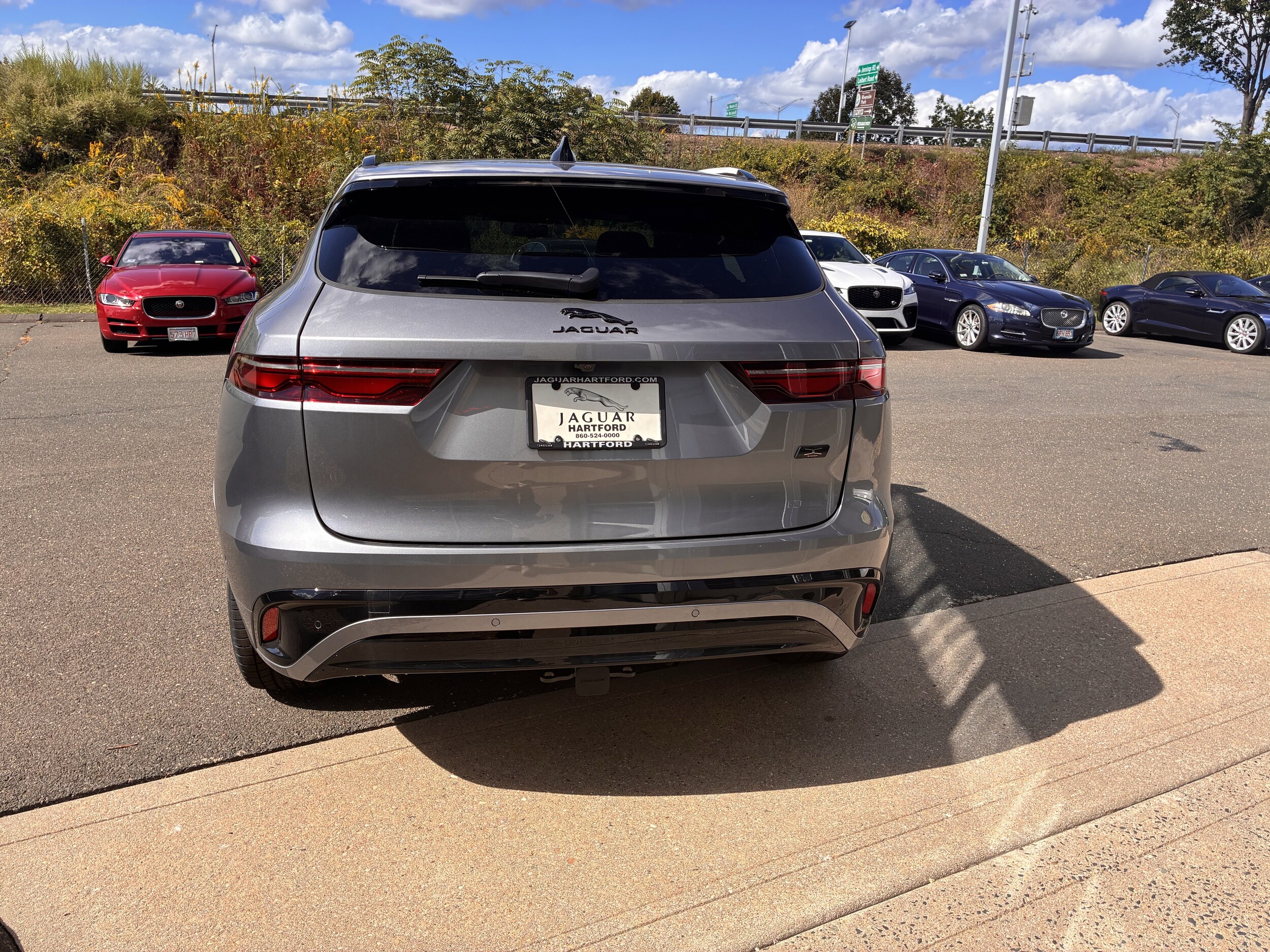 2026 Jaguar F-Pace R-Dynamic S - Photo 8