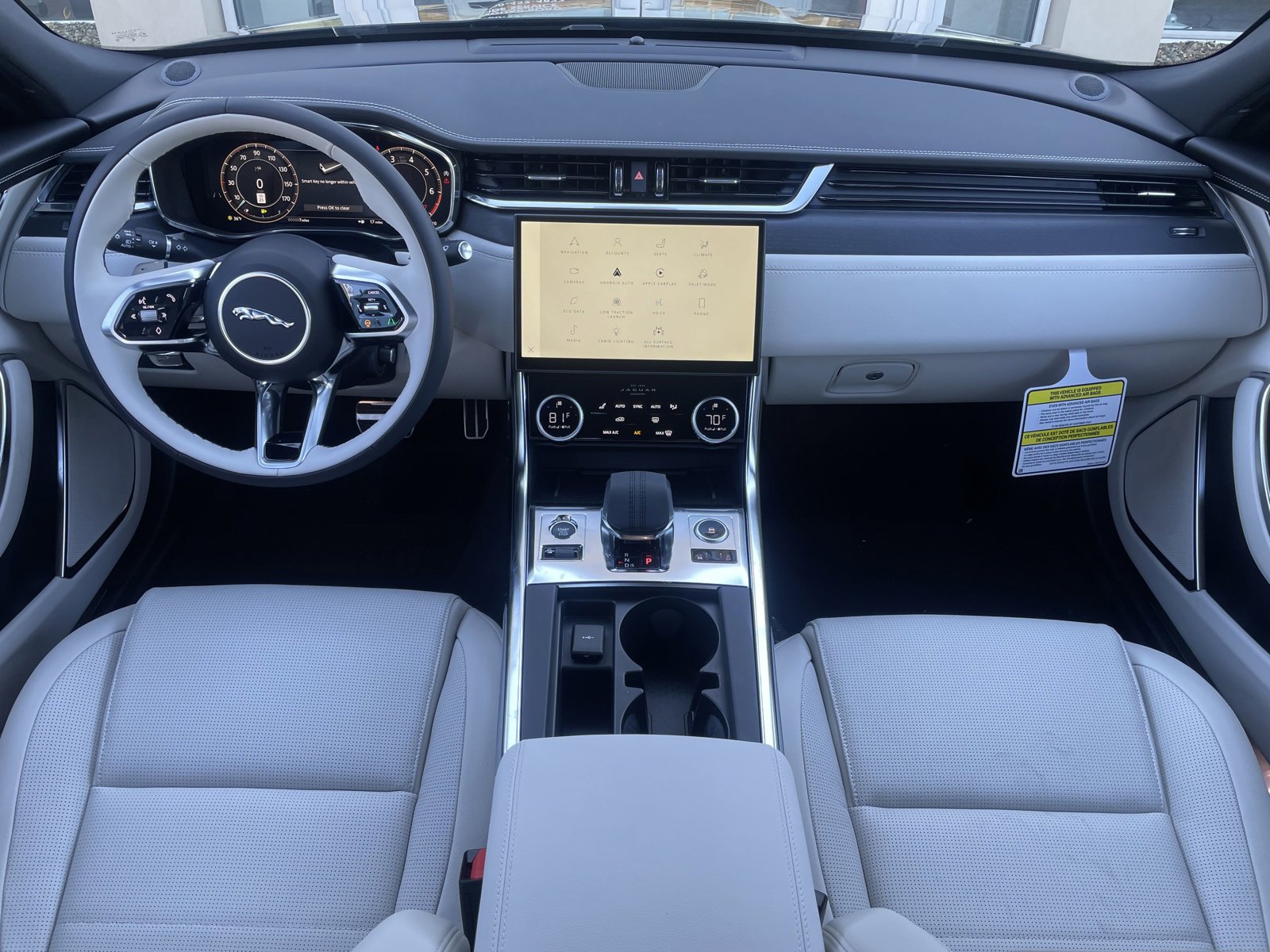 2024 Jaguar XF P300 R-Dynamic SE photo 2