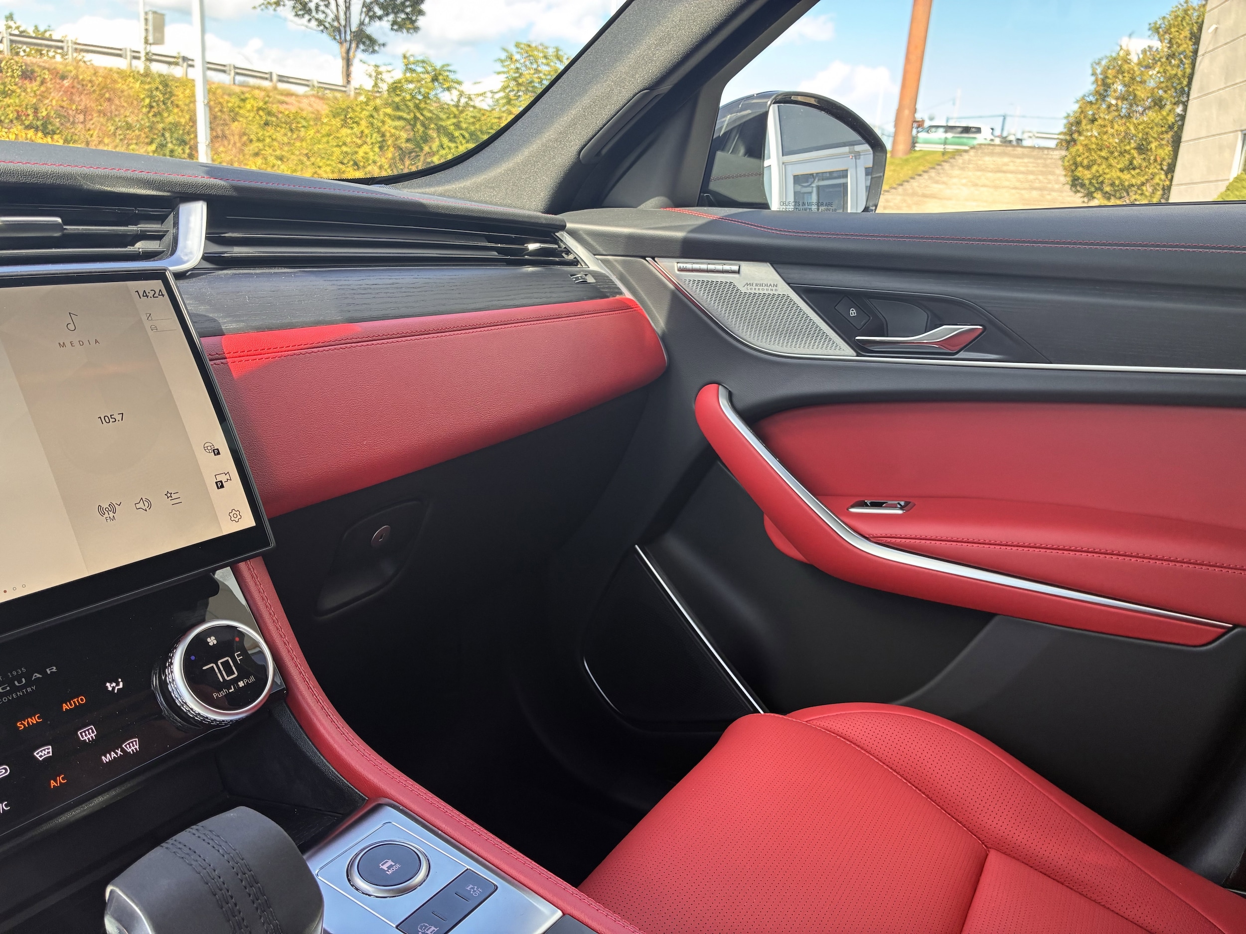2026 Jaguar F-Pace R-Dynamic S - Photo 19