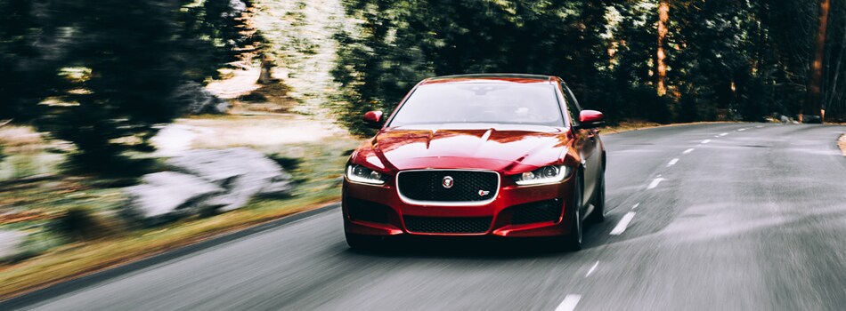 Compare 2018 Jaguar Xe Vs Cadillac Ats At Jaguar Hilton Head