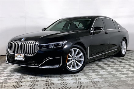 2020 BMW 7 Series 740i Sedan