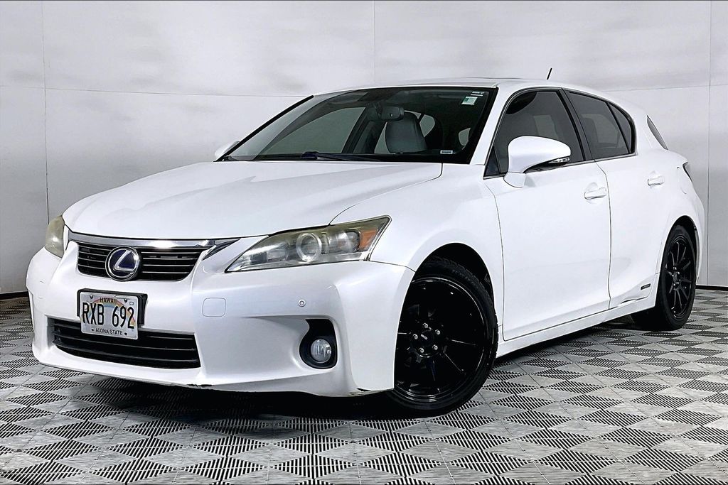 2013 Lexus CT Base