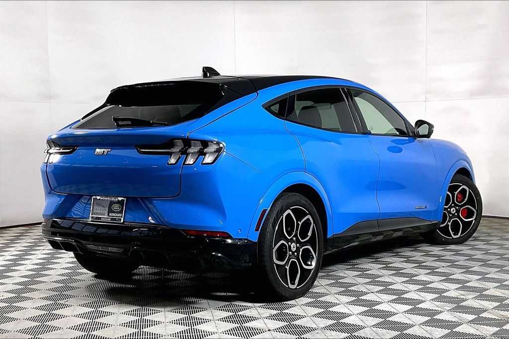 2022 Ford Mustang Mach-E GT AWD - Photo 9