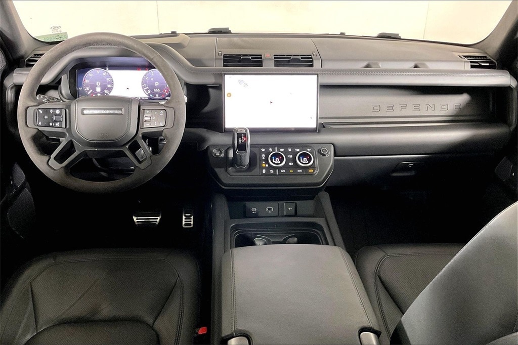2024 Land Rover Defender V8 - Photo 15