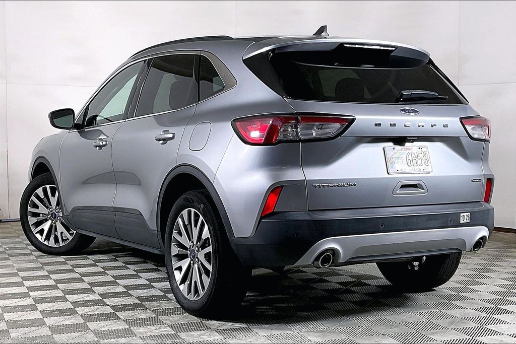 2022 Ford Escape Titanium - Photo 13