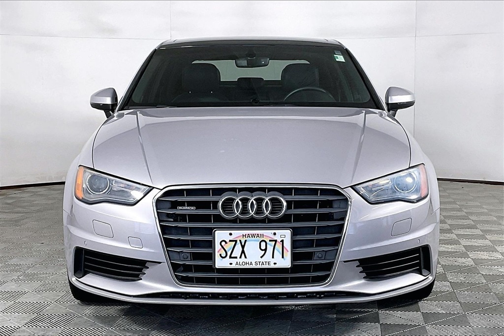 2016 Audi A3 2.0T Premium Plus photo 2