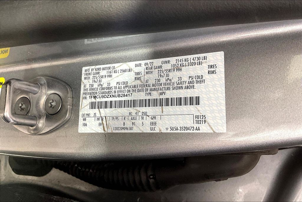 2022 Ford Escape Titanium - Photo 32
