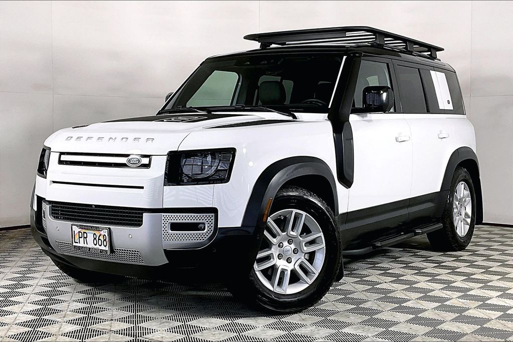 2024 Land Rover Defender 110 S P300's photo