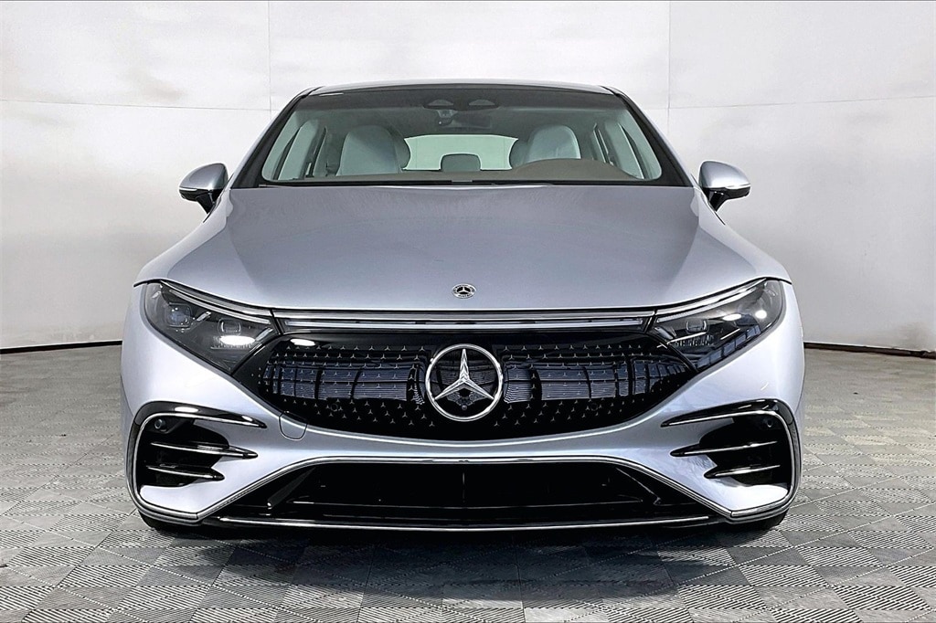 Used 2022 Mercedes-Benz EQS Base with VIN W1KCG4EB2NA006528 for sale in Honolulu, HI