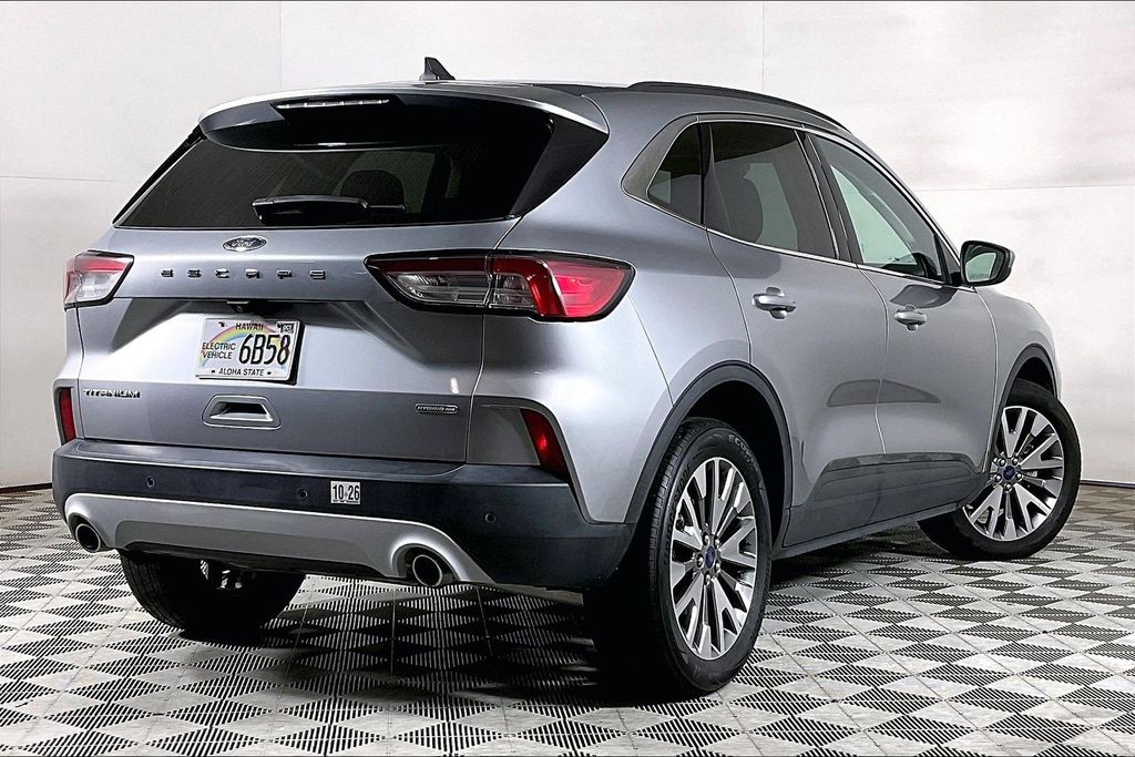 2022 Ford Escape Titanium - Photo 10