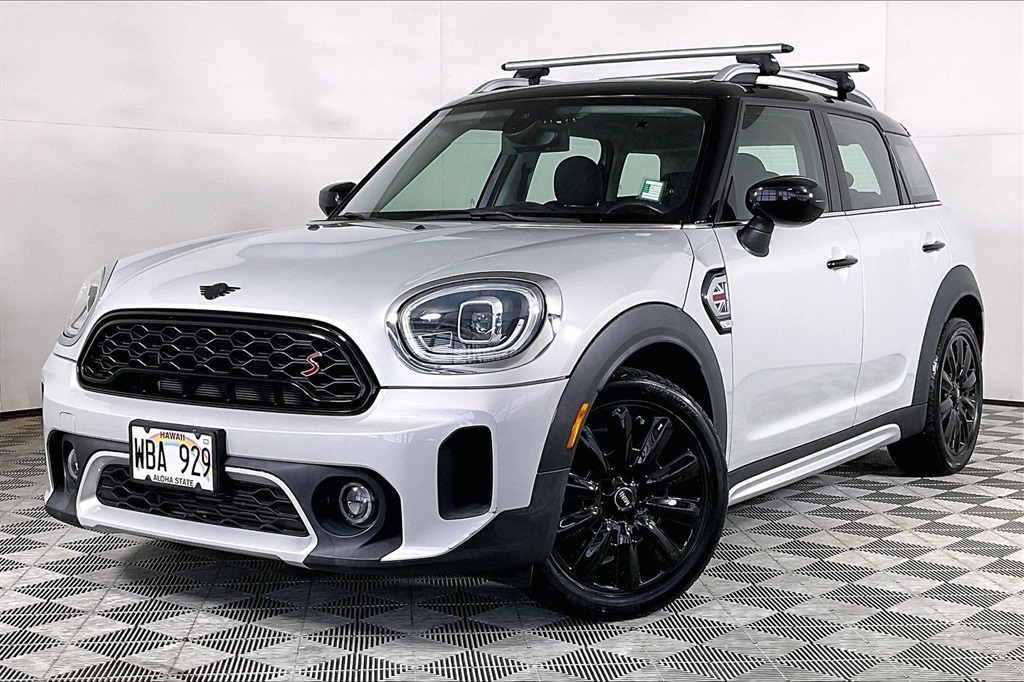 2021 MINI Countryman S's photo