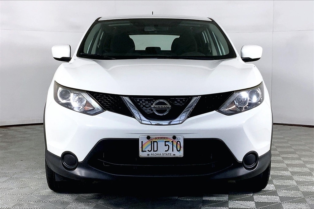Used 2018 Nissan Rogue Sport S with VIN JN1BJ1CP9JW158438 for sale in Honolulu, HI