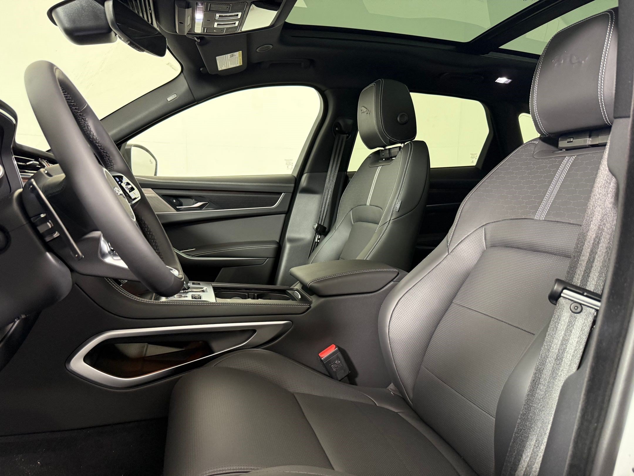 2026 Jaguar F-PACE P400 R-Dynamic S SUV