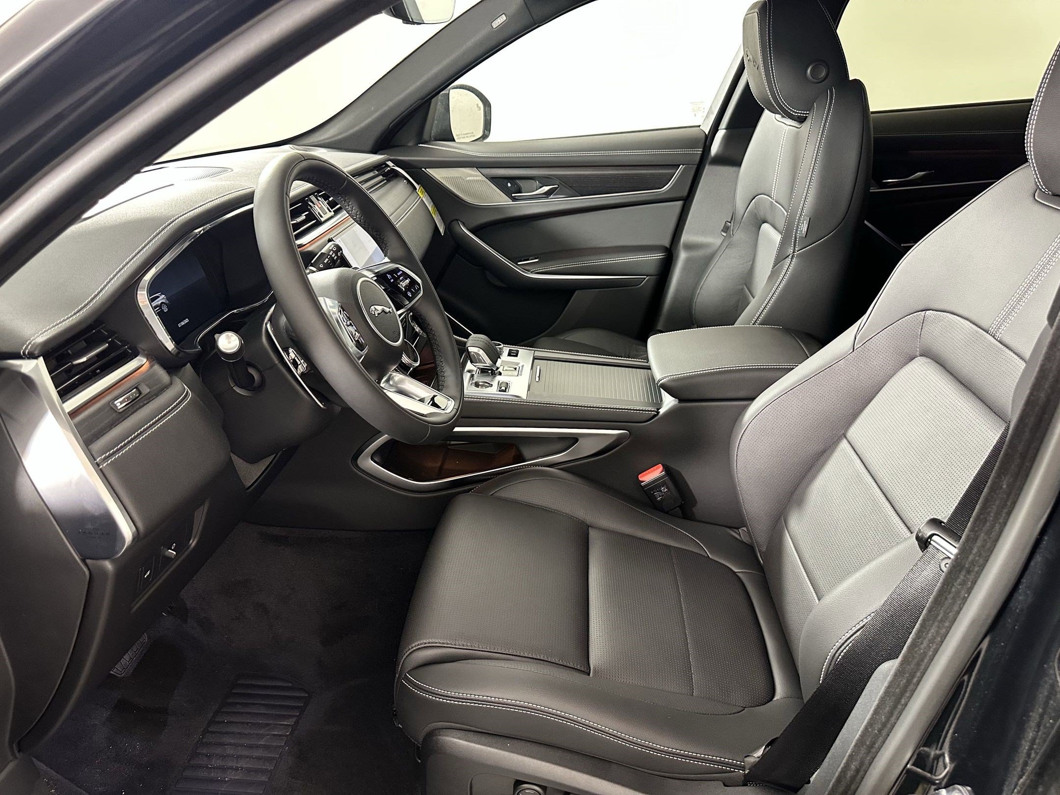 F-PACE R-Dynamic S SUV