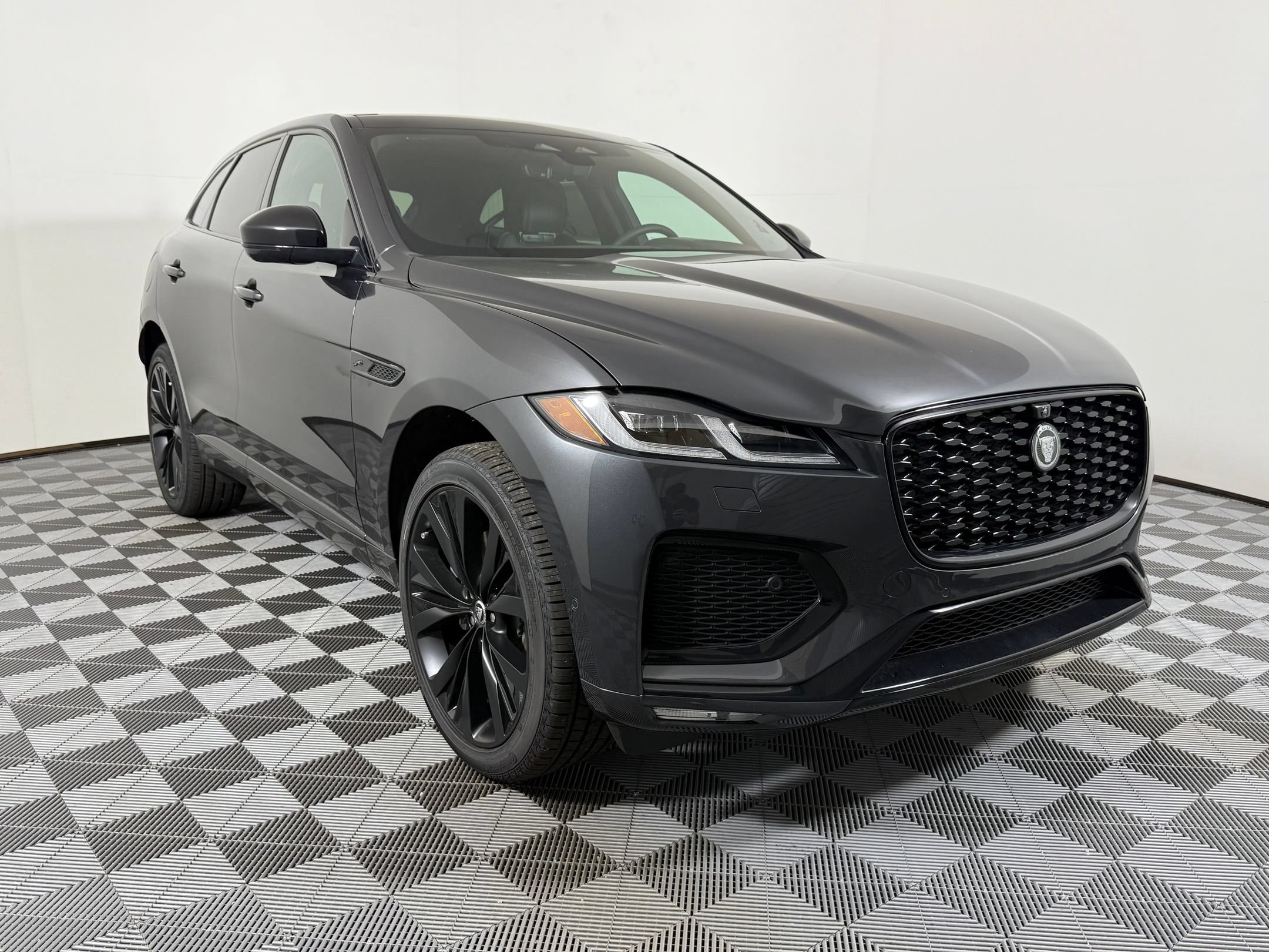 2026 Jaguar F-PACE P250 R-Dynamic S SUV