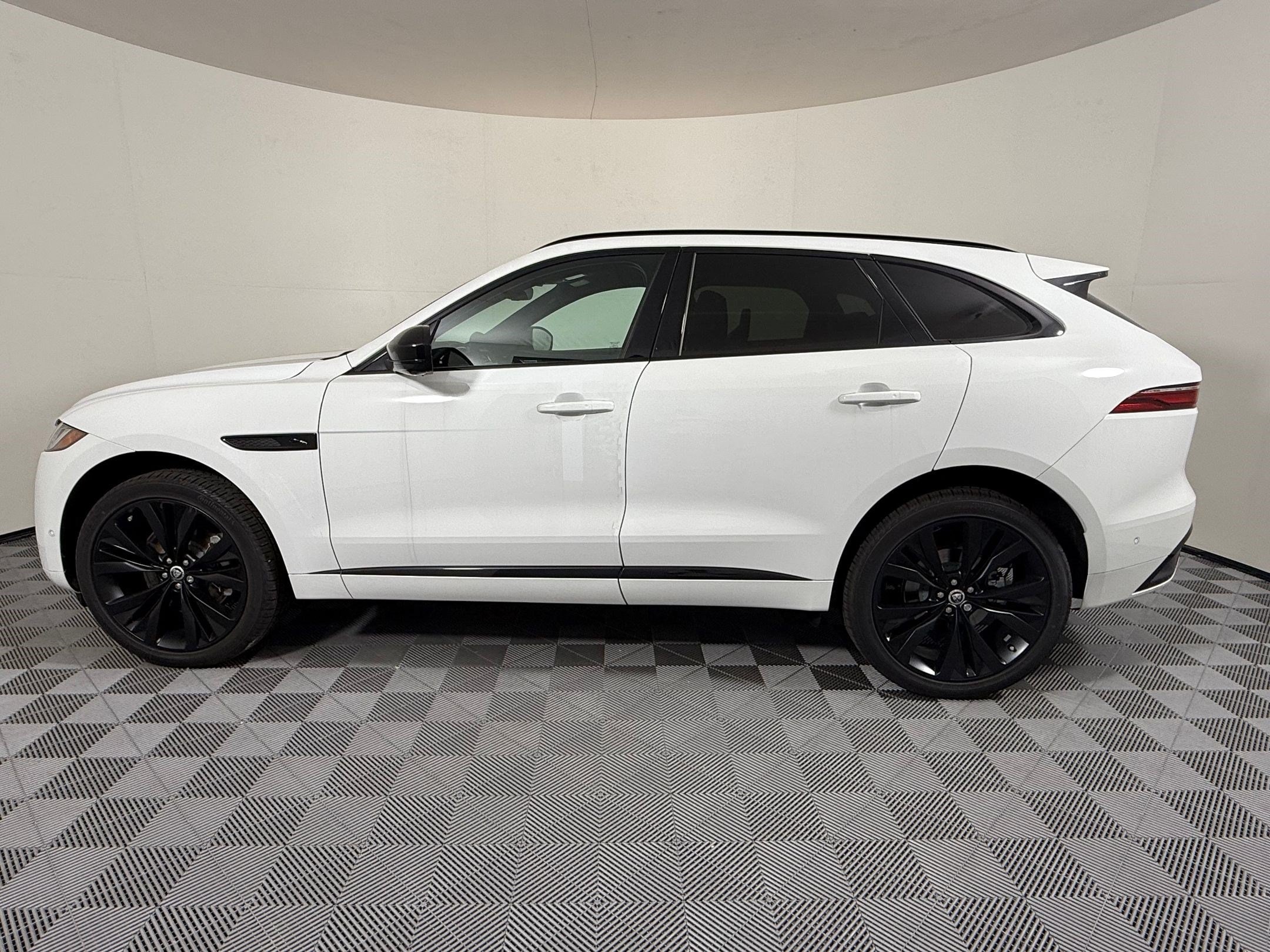 2026 Jaguar F-PACE P400 R-Dynamic S SUV