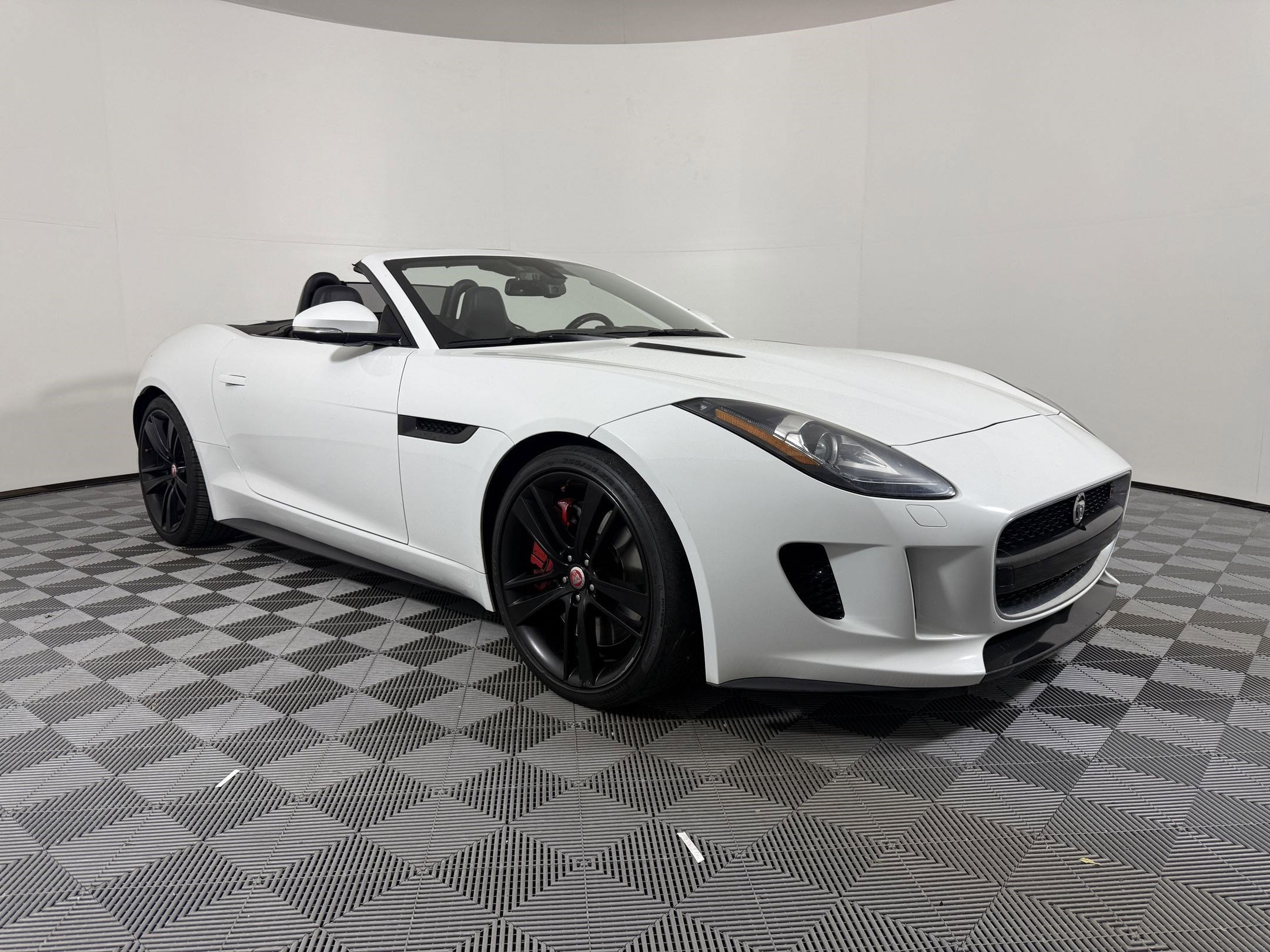 2015 Jaguar F-TYPE