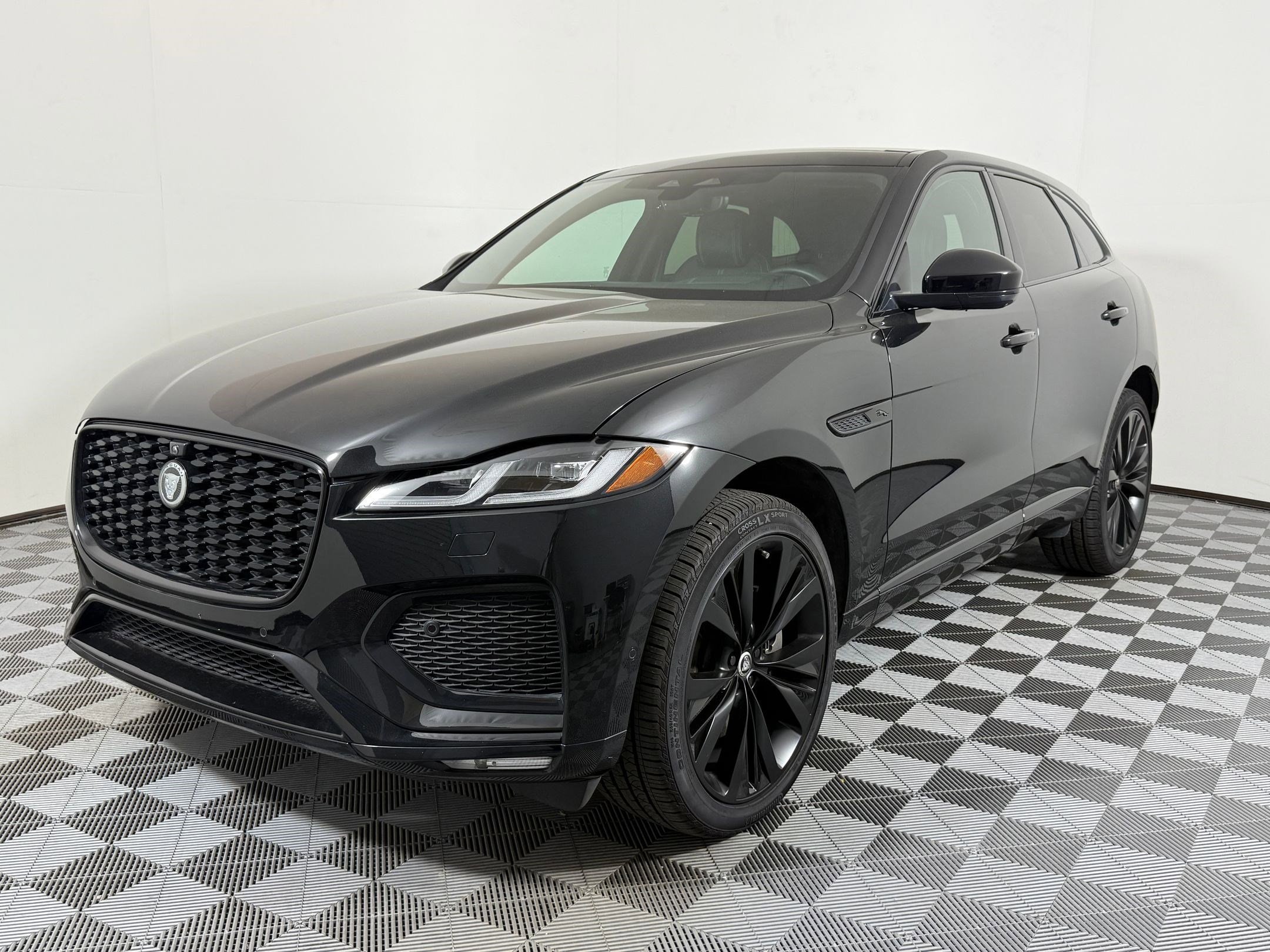 2026 Jaguar F-Pace R-Dynamic S