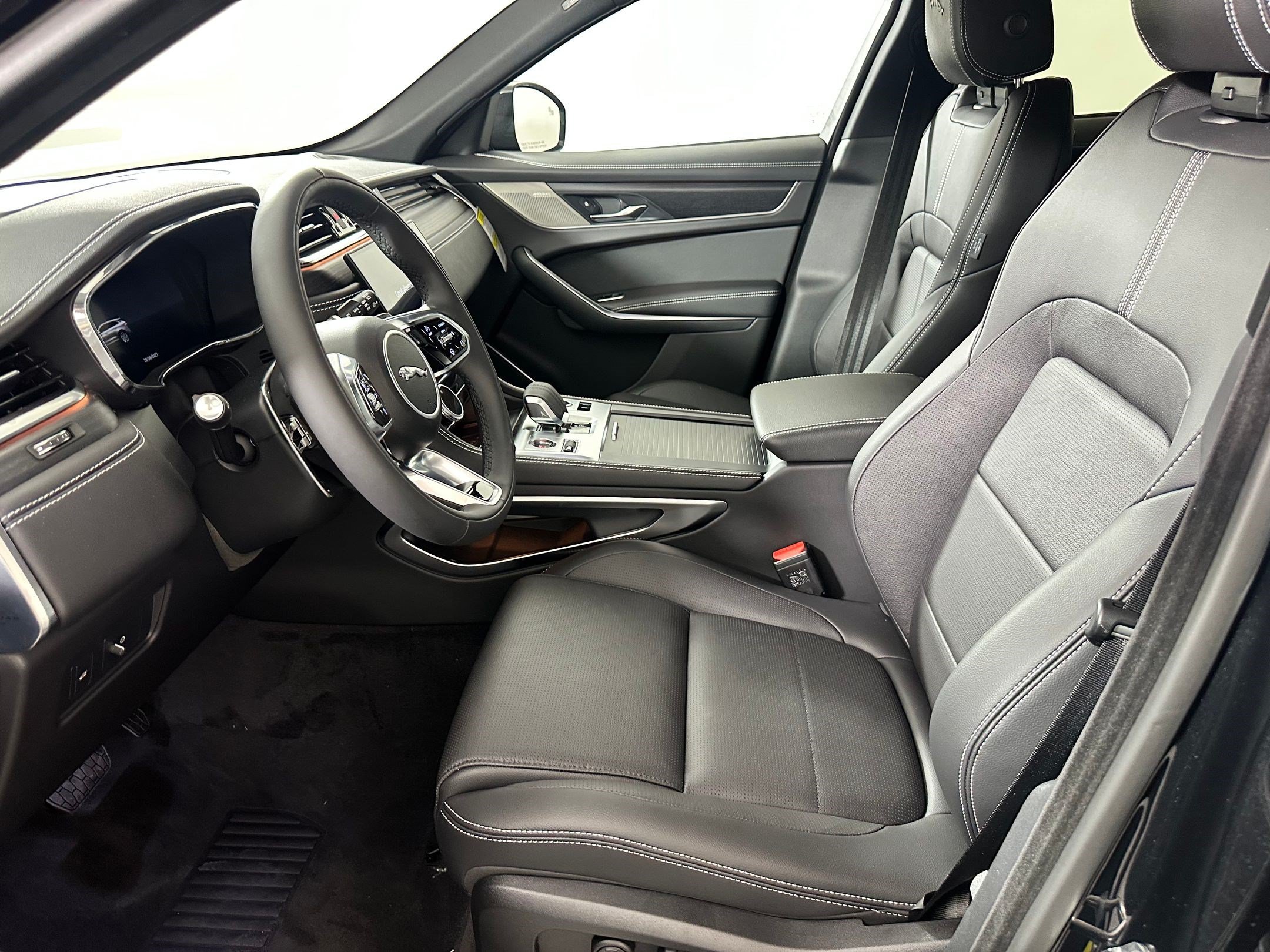 F-PACE R-Dynamic S SUV