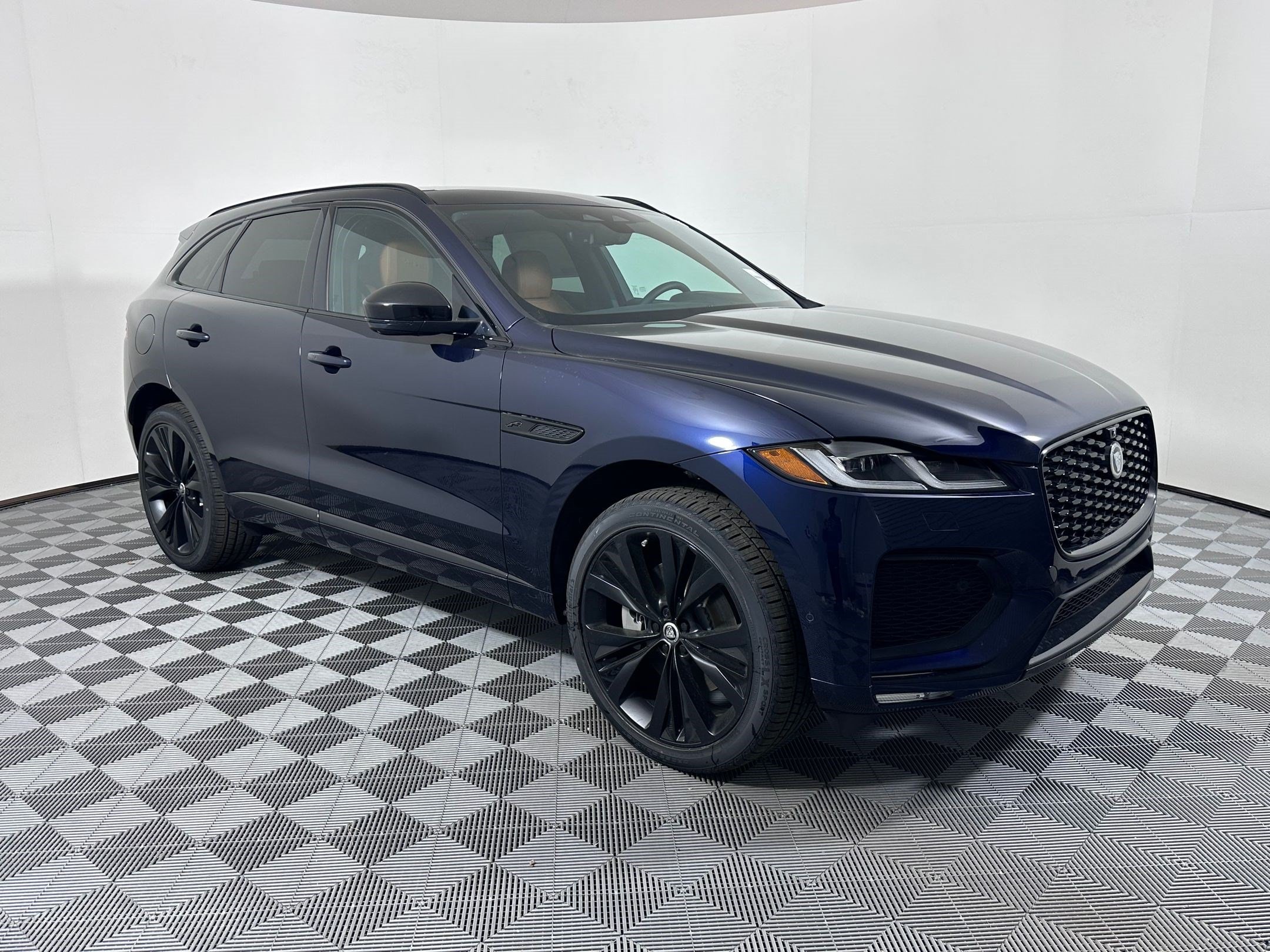 F-PACE R-Dynamic S SUV