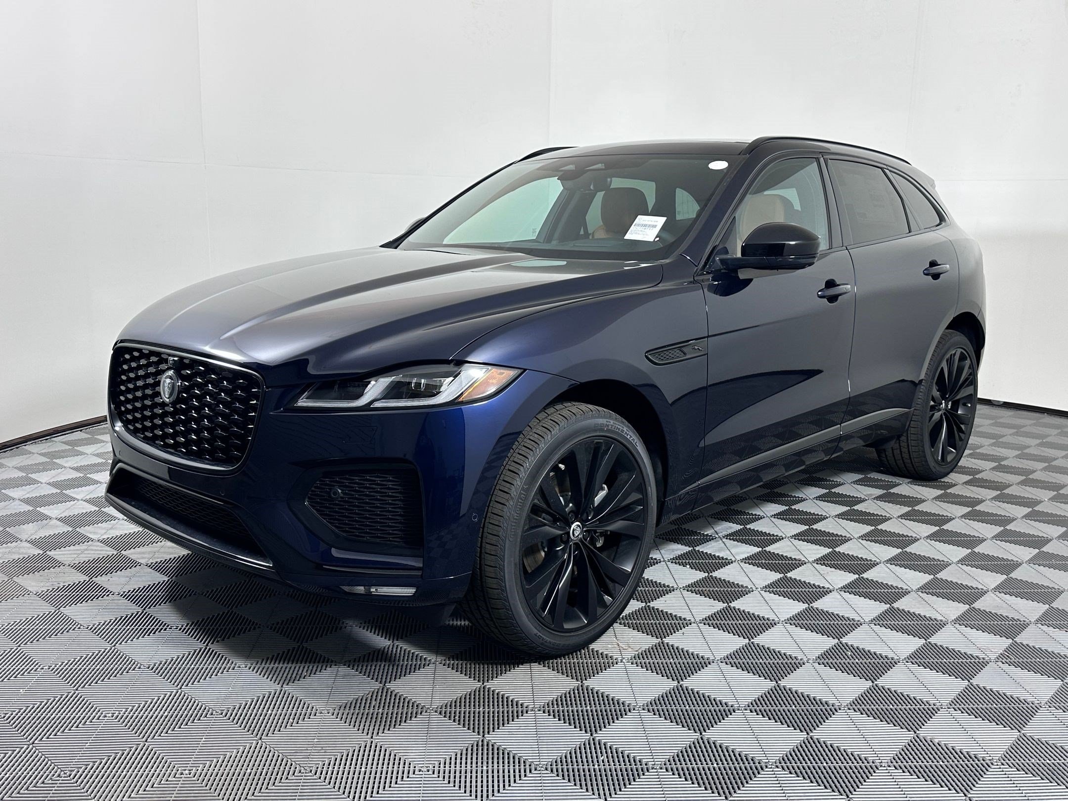F-PACE R-Dynamic S SUV