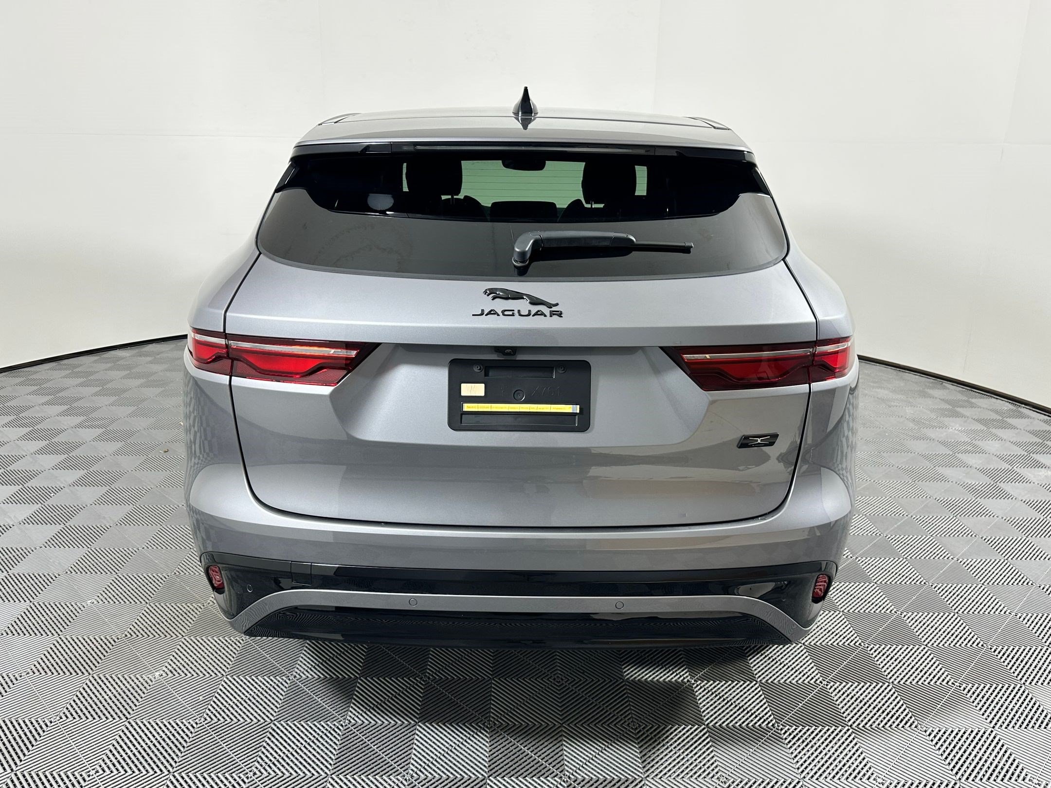 F-PACE R-Dynamic S SUV