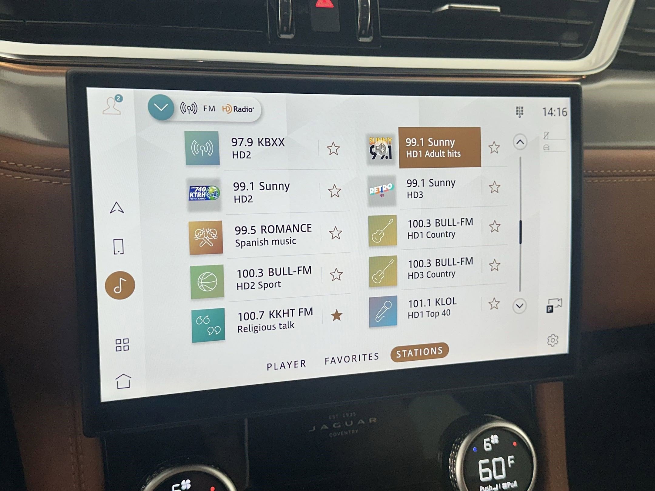 2026 Jaguar F-Pace R-Dynamic S - Photo 23