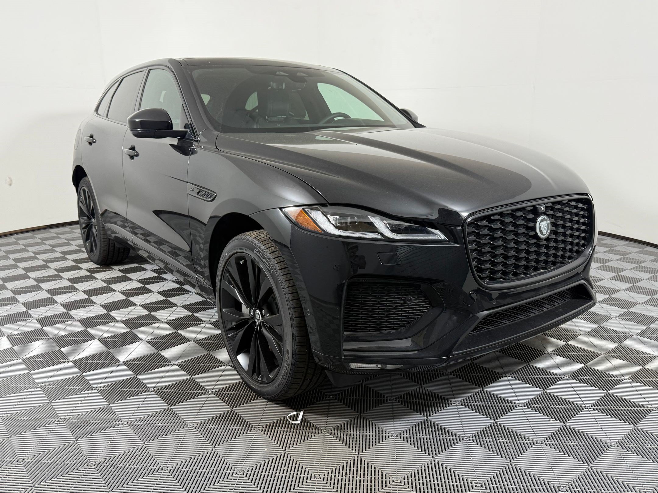 2026 Jaguar F-PACE P250 R-Dynamic S SUV
