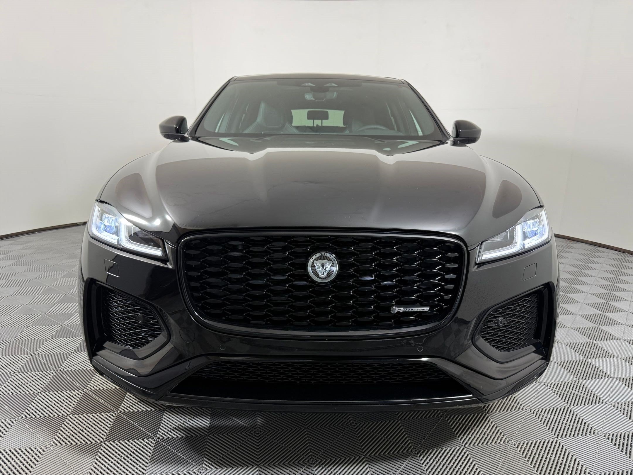 F-PACE R-Dynamic S SUV