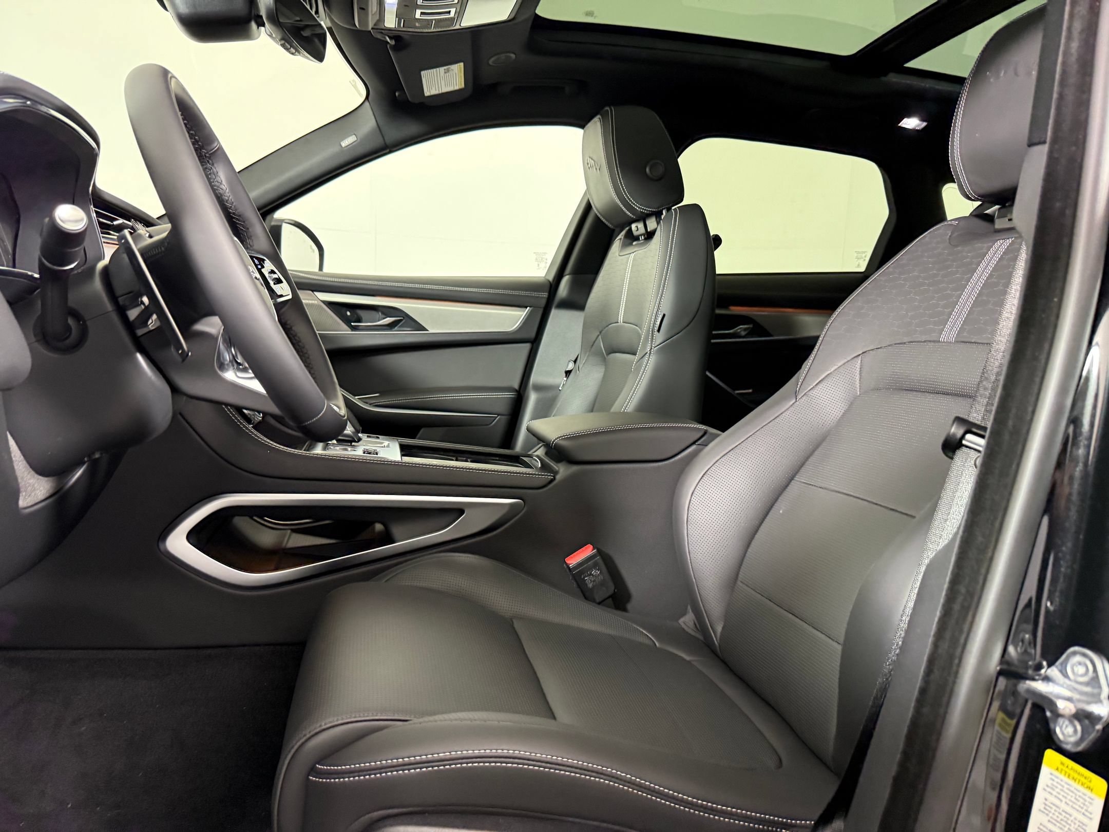 2026 Jaguar F-PACE P250 R-Dynamic S SUV