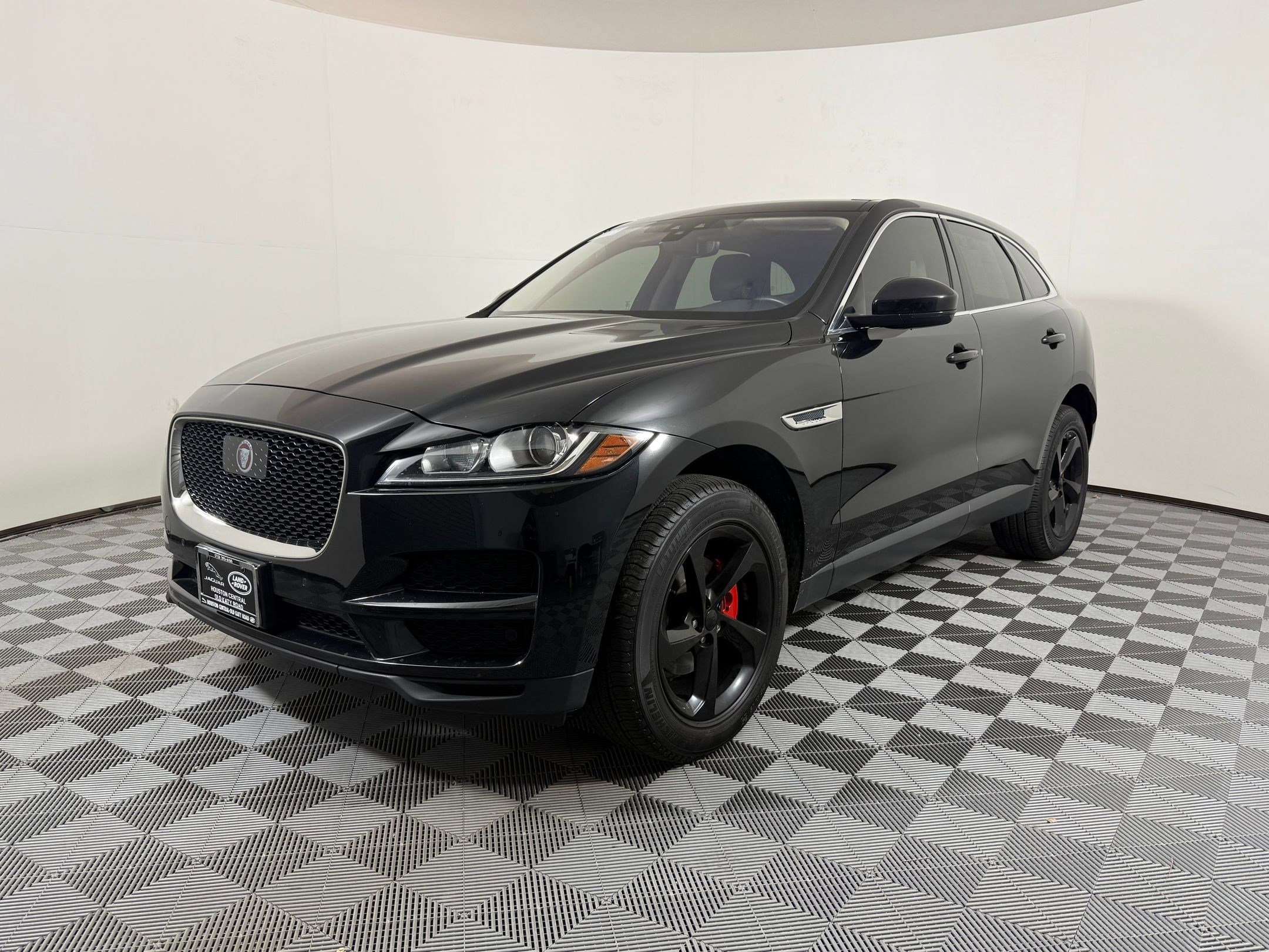 2020 Jaguar F-Pace Premium