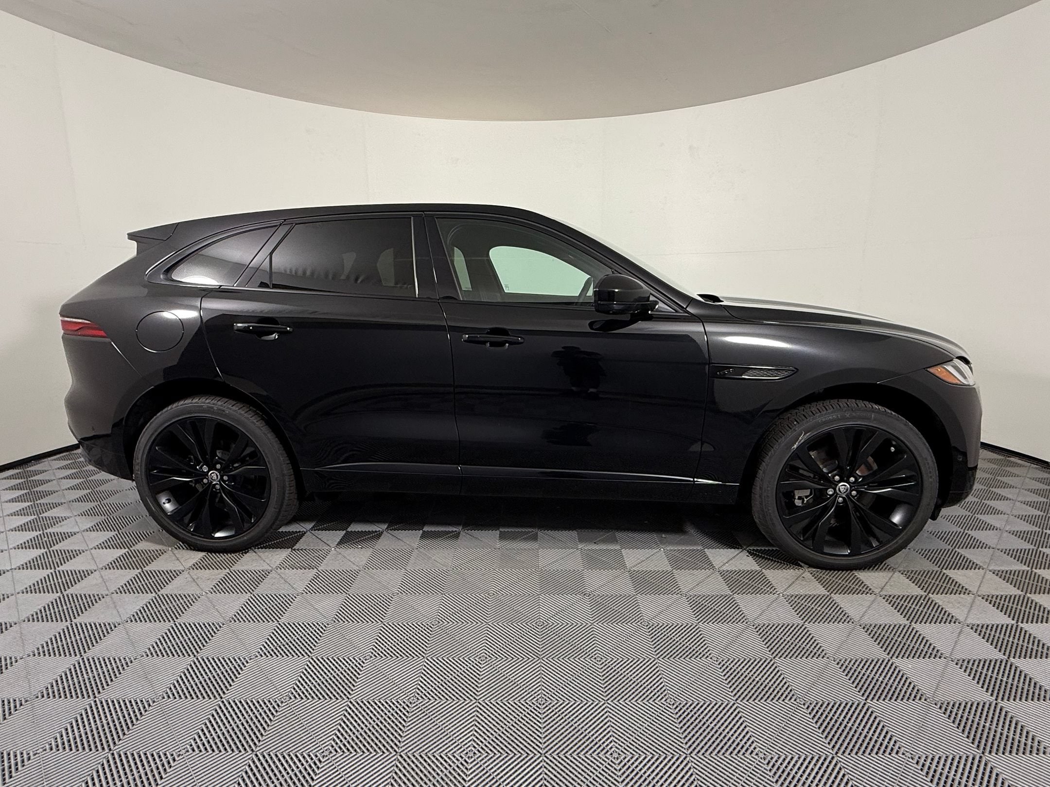 2026 Jaguar F-PACE P250 R-Dynamic S SUV