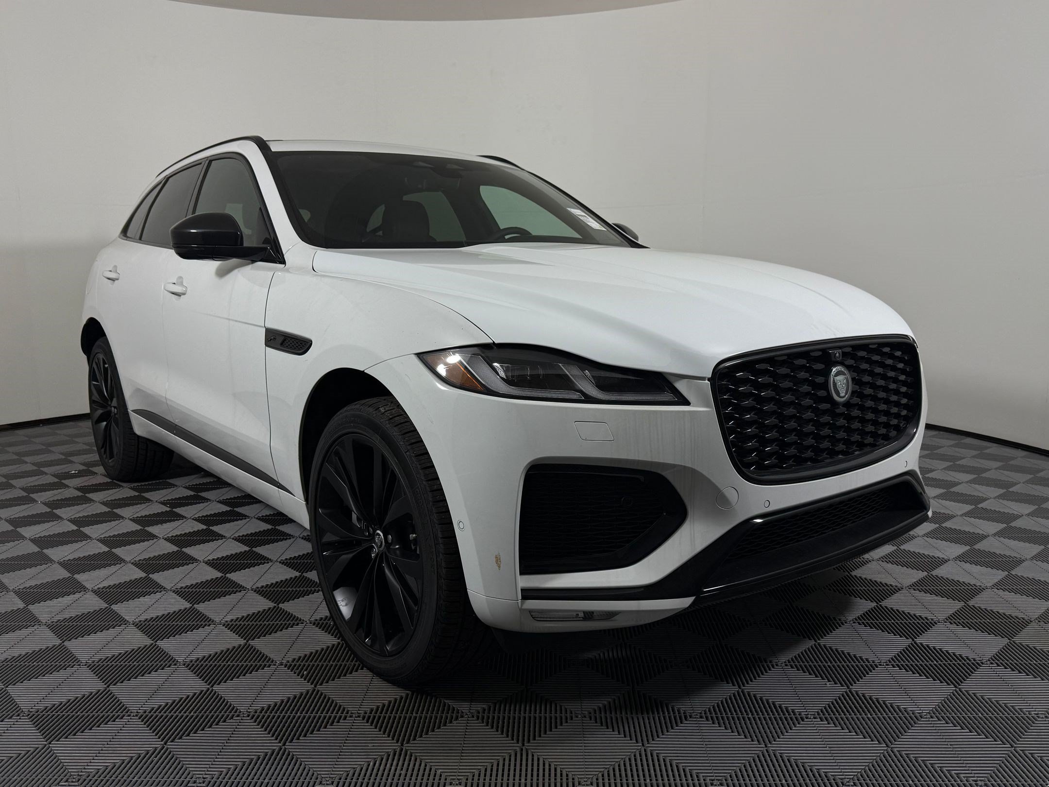 2026 Jaguar F-PACE P400 R-Dynamic S SUV