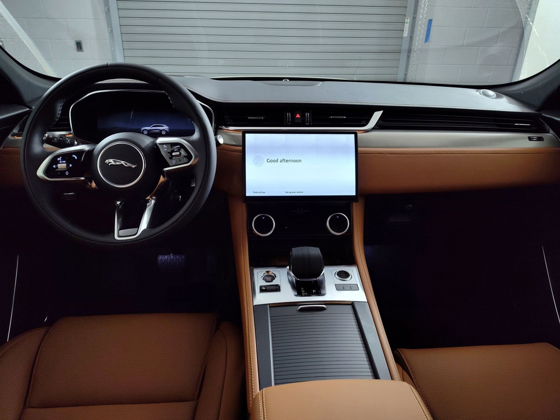 2026 Jaguar F-Pace R-Dynamic S - Photo 13