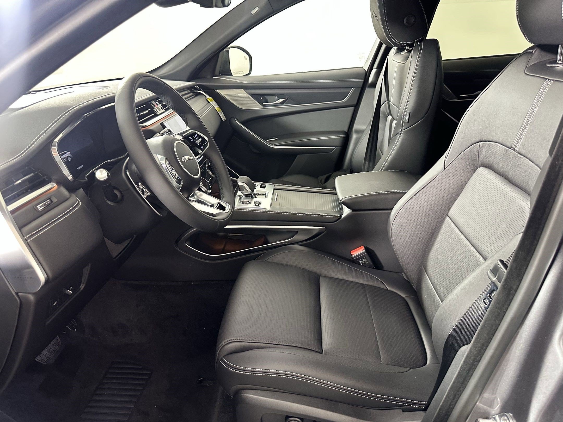 F-PACE R-Dynamic S SUV