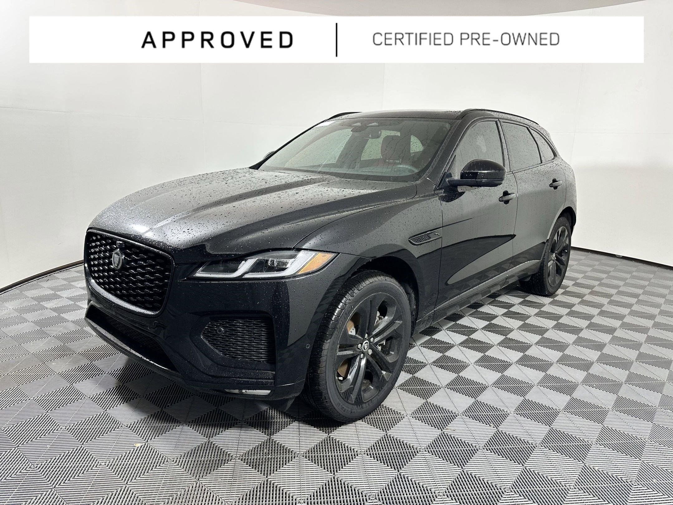 2026 Jaguar F-PACE P250 R-Dynamic S's photo