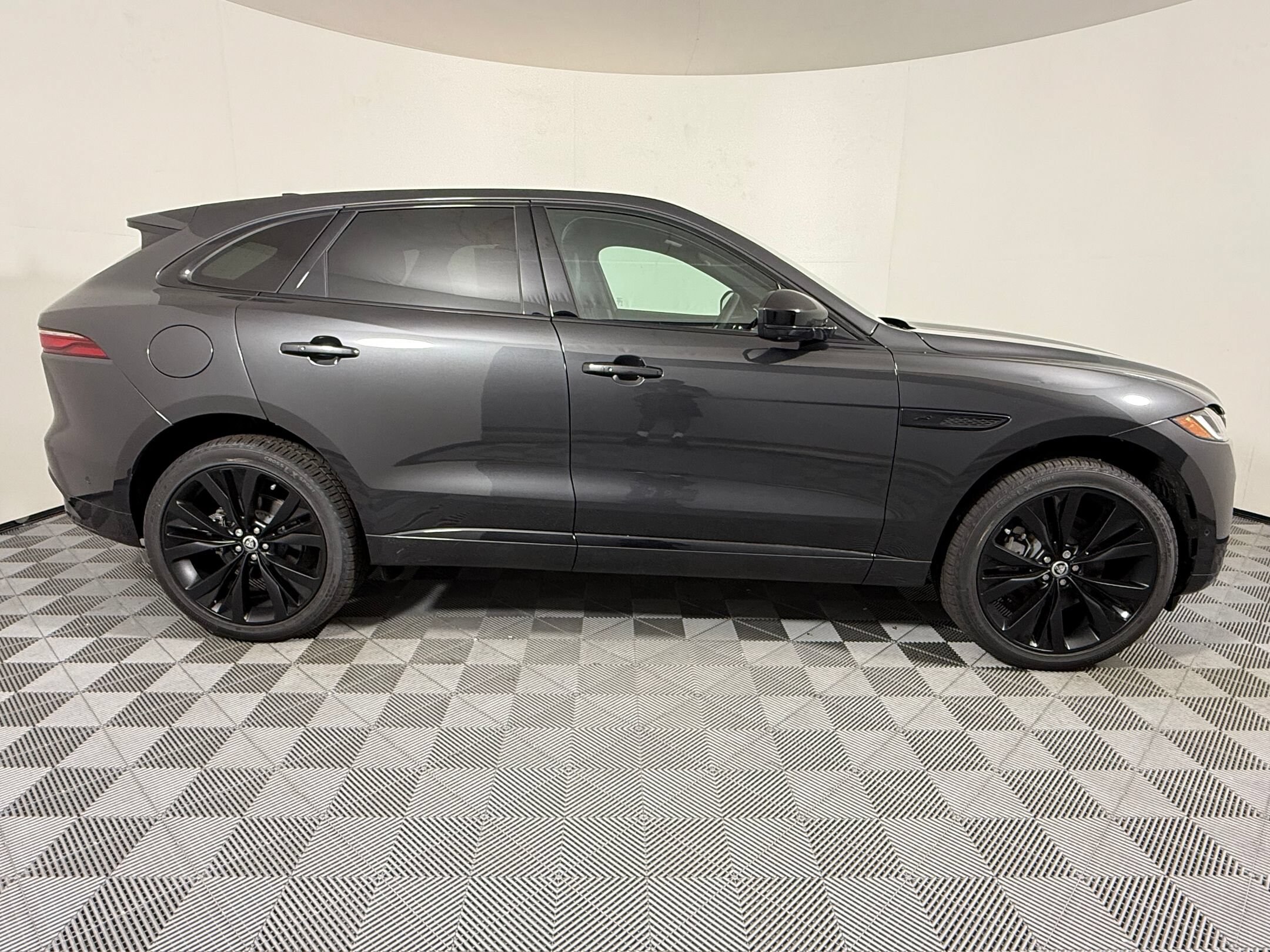 2026 Jaguar F-PACE P250 R-Dynamic S SUV