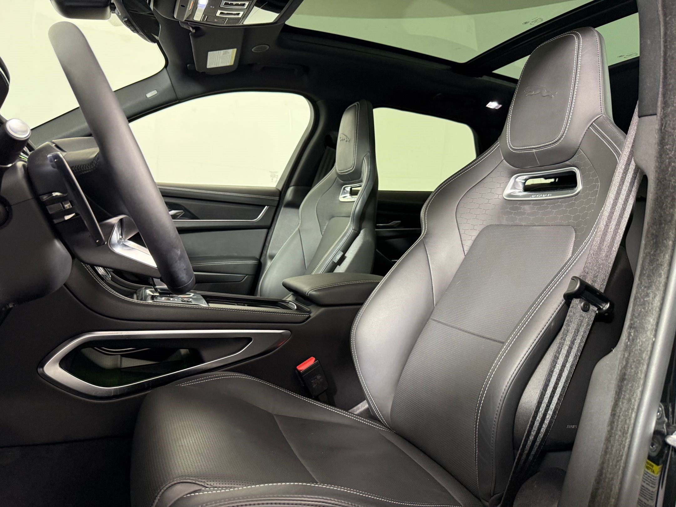 F-PACE R-Dynamic S SUV
