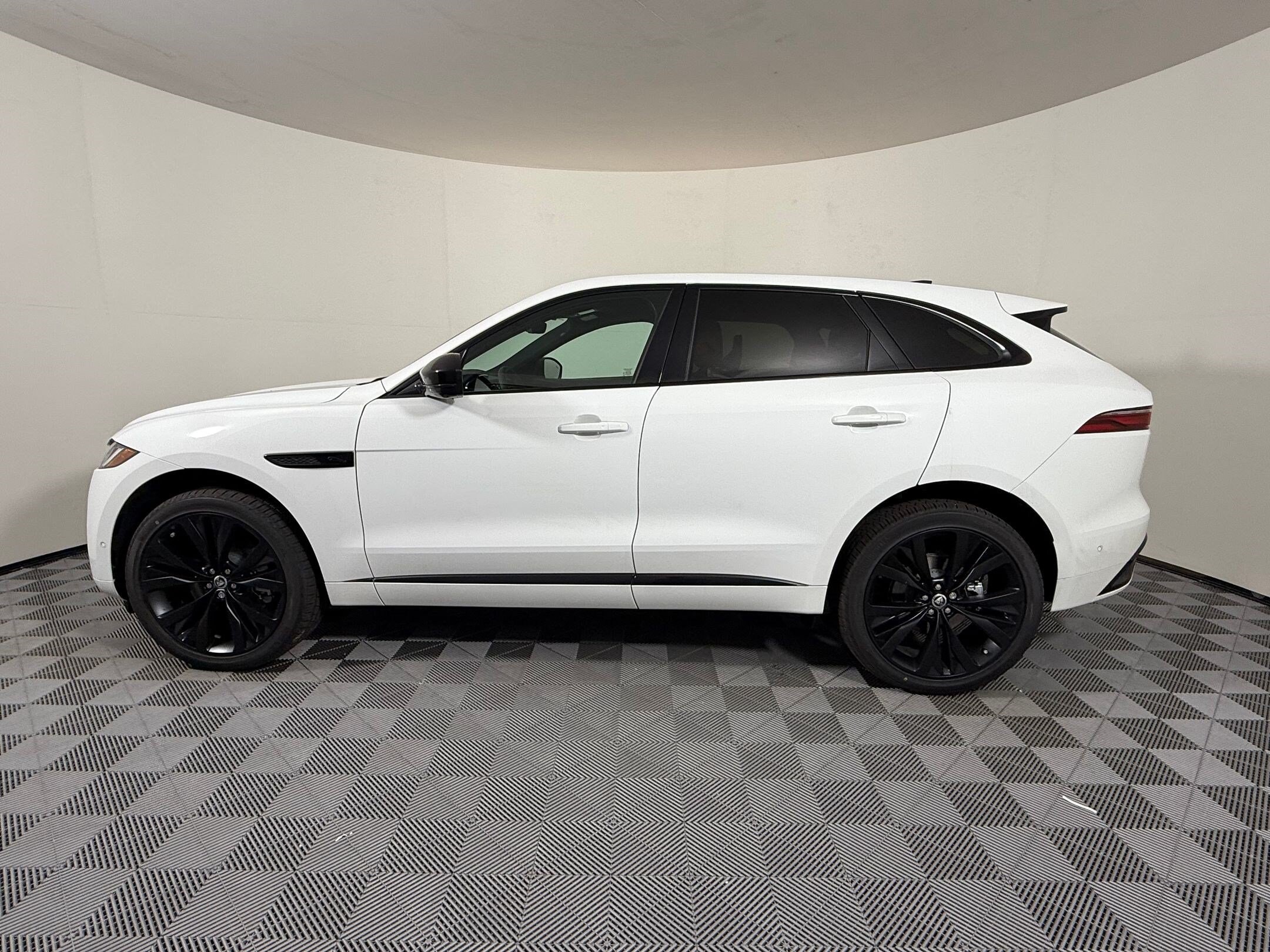 2026 Jaguar F-PACE P250 R-Dynamic S SUV