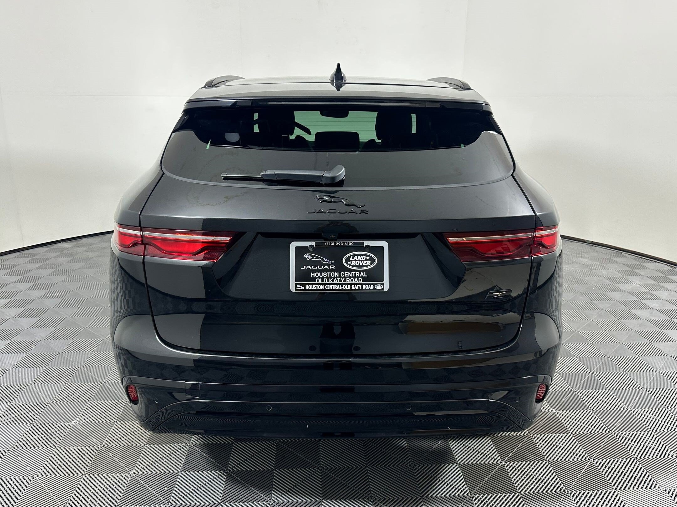 F-PACE R-Dynamic S SUV