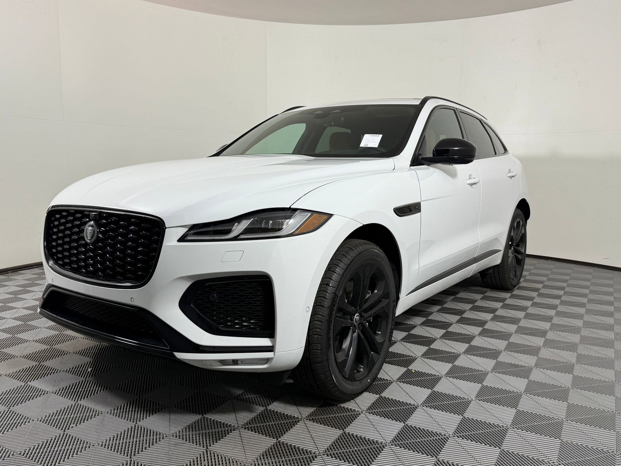 2026 Jaguar F-Pace R-Dynamic S