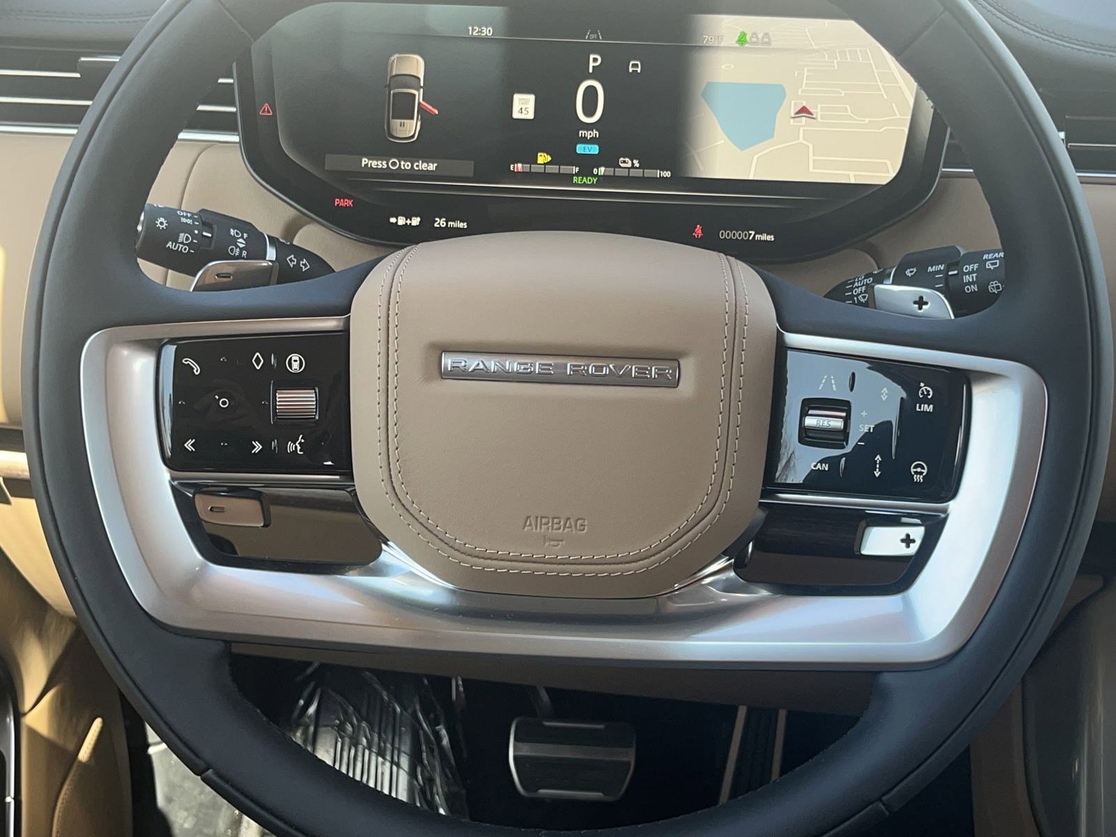 2025 Land Rover Range Rover SE - Photo 16
