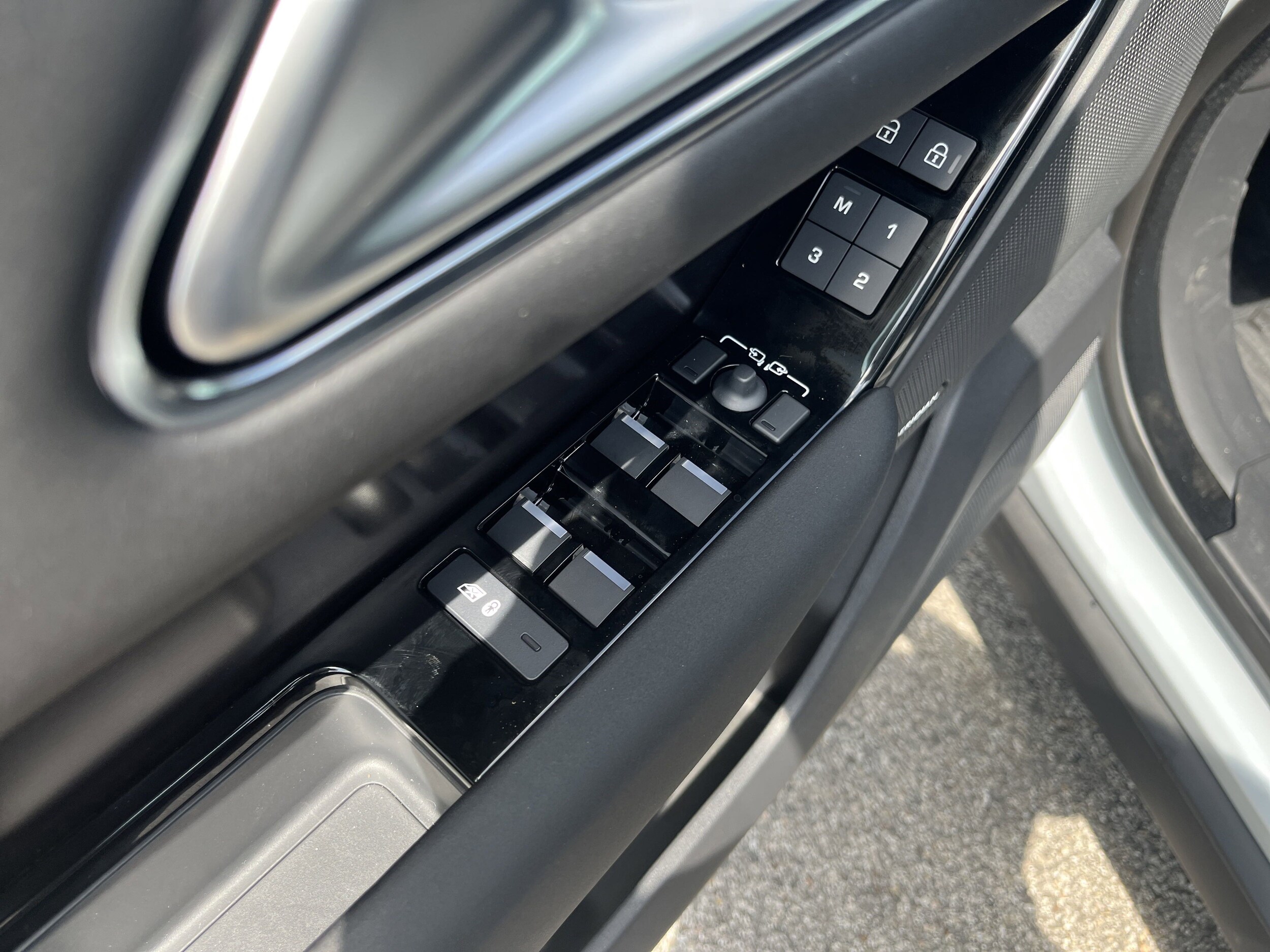 2026 Land Rover Range Rover Velar Dynamic SE - Photo 14