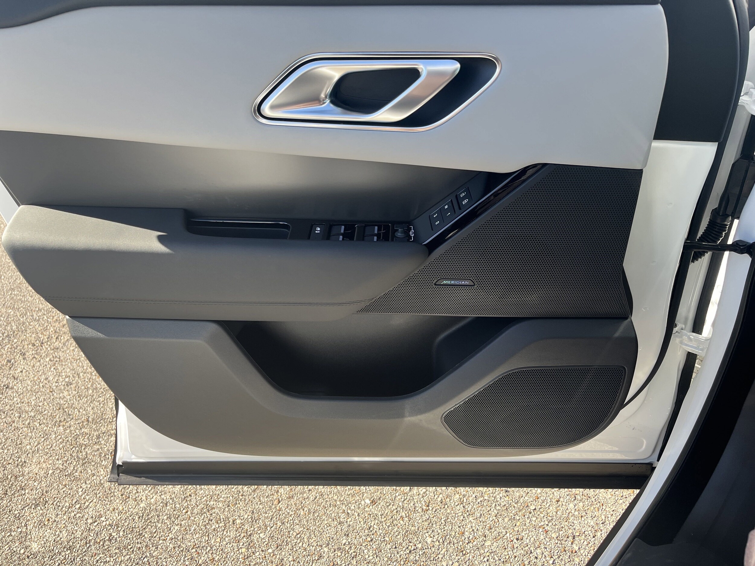 2026 Land Rover Range Rover Velar S - Photo 13