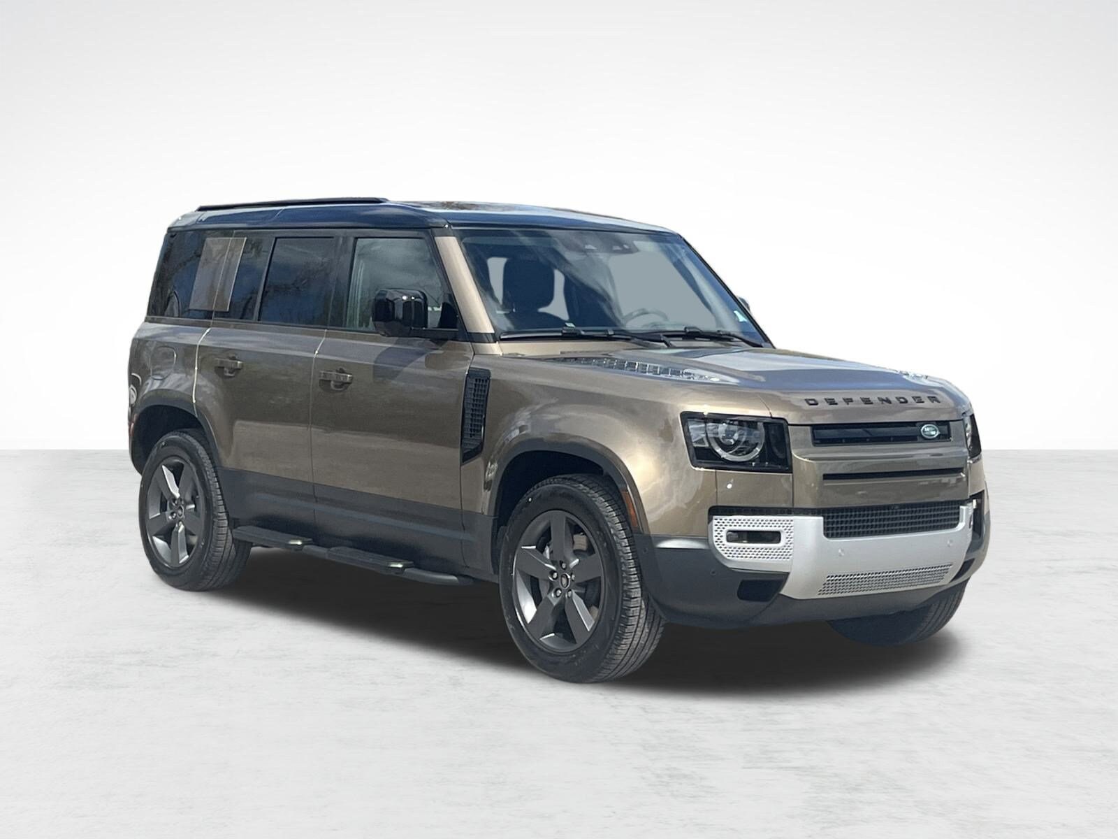 2025 Land Rover Defender S - Photo 12