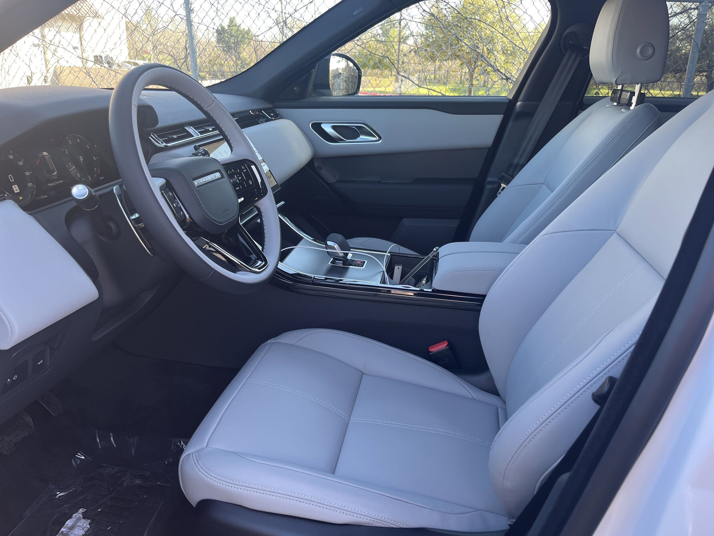 2026 Land Rover Range Rover Velar S - Photo 15